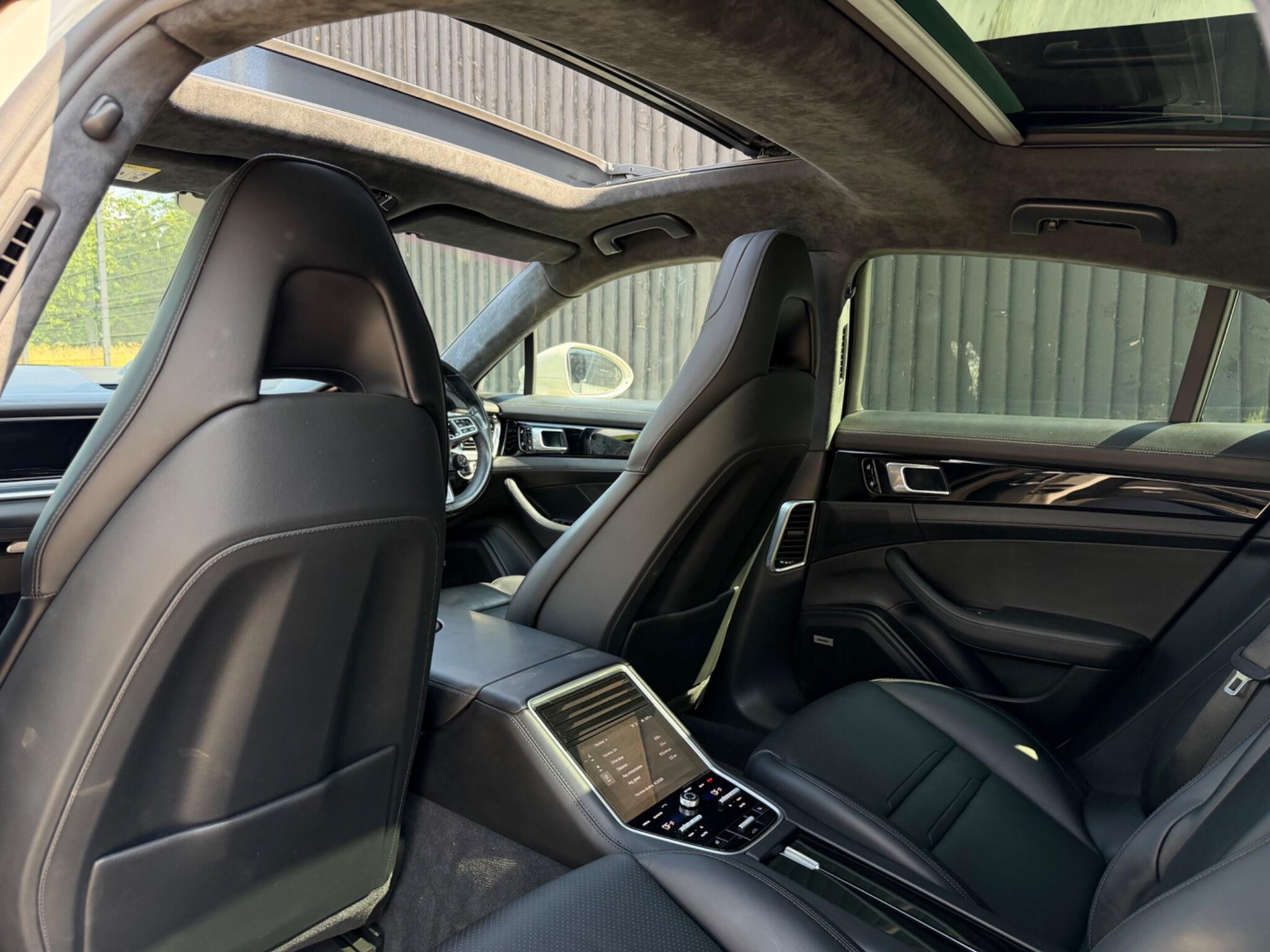 Porsche Panamera view 45