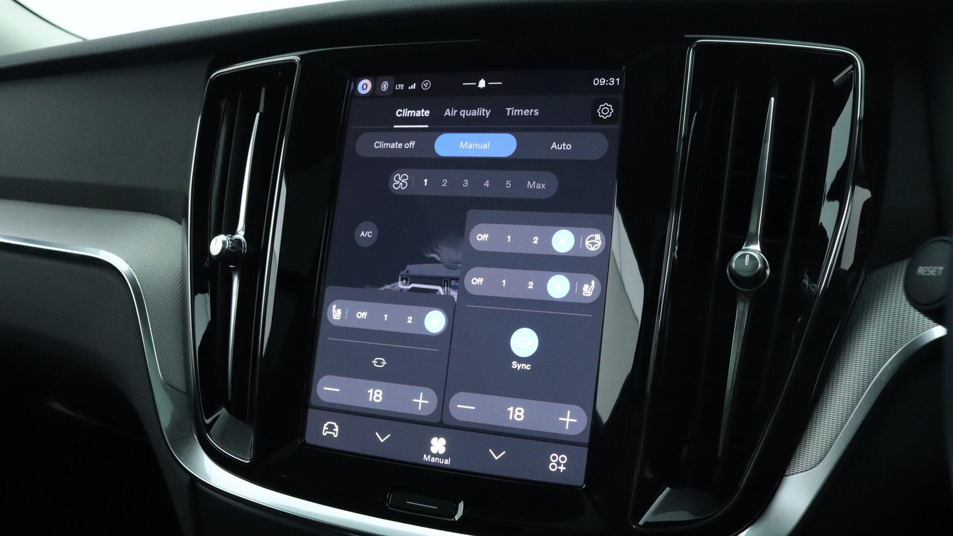 Volvo V60 view 38