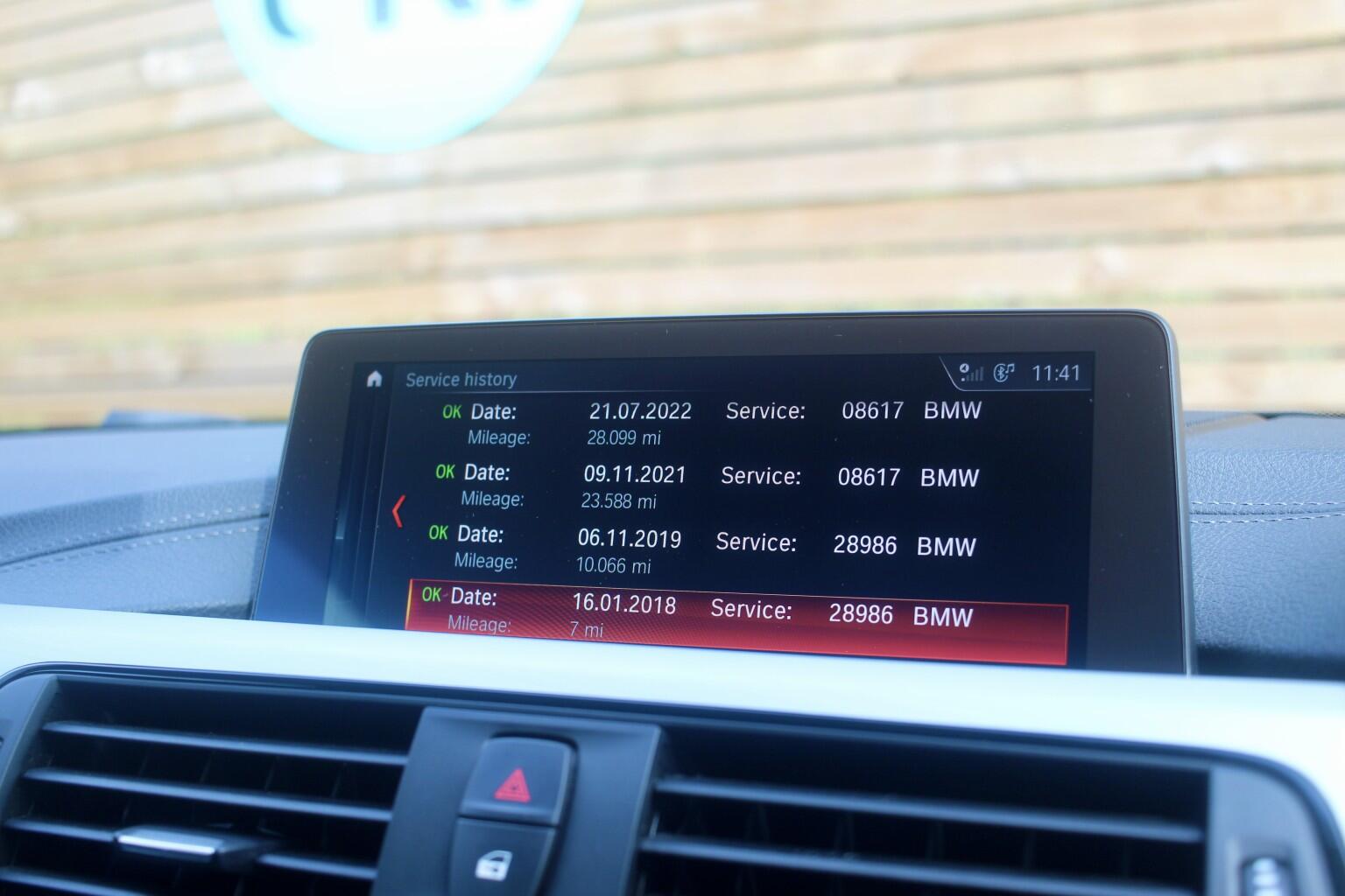 BMW 4 Series view 18