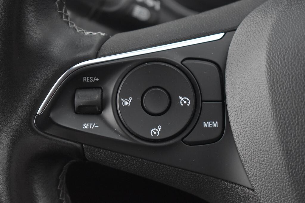 Vauxhall Grandland X view 54