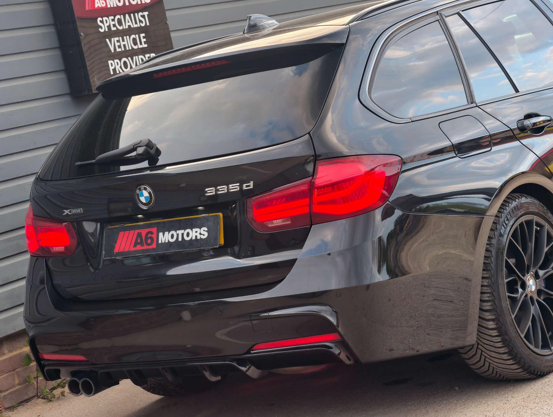 BMW 3 Series view 20