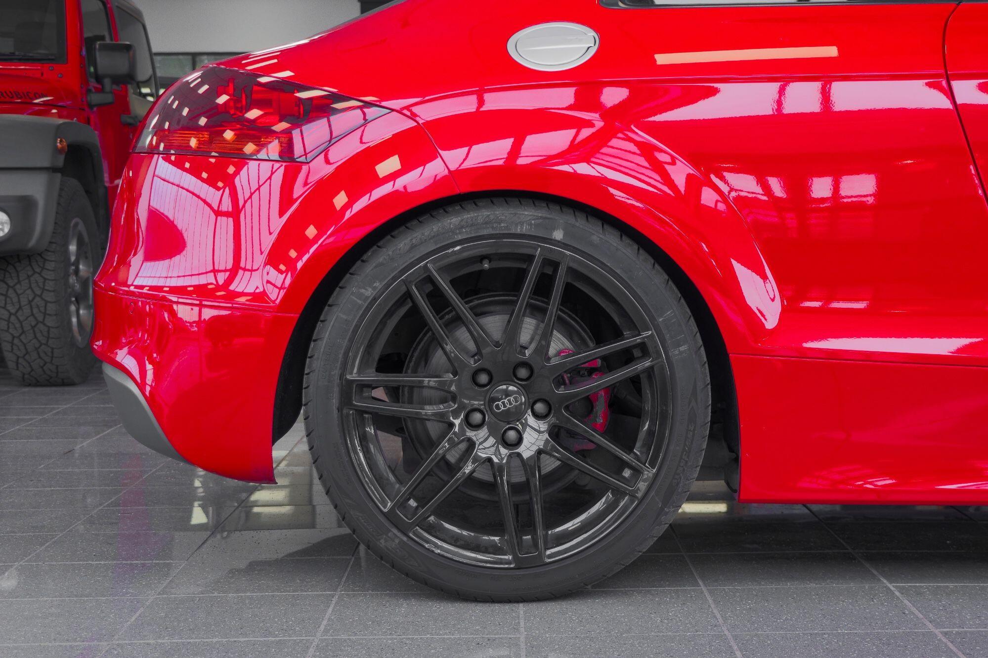 Audi TT view 23