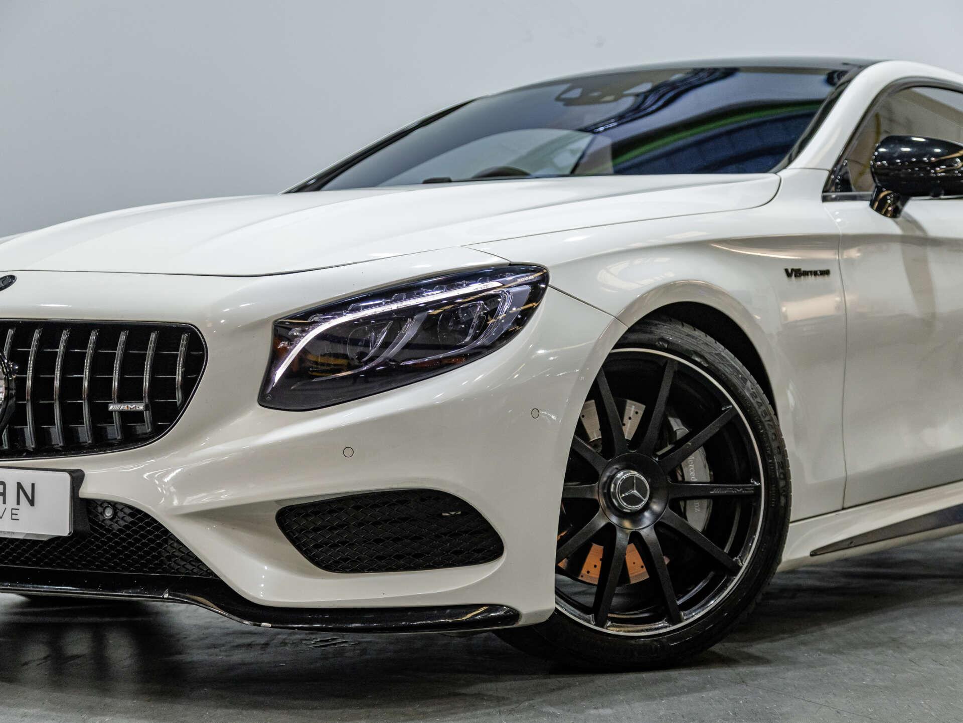 Mercedes-Benz S-Class view 18
