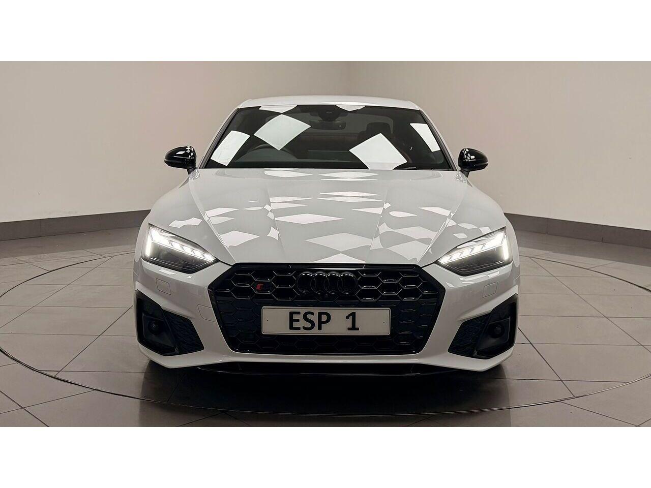 Audi S5 view 11