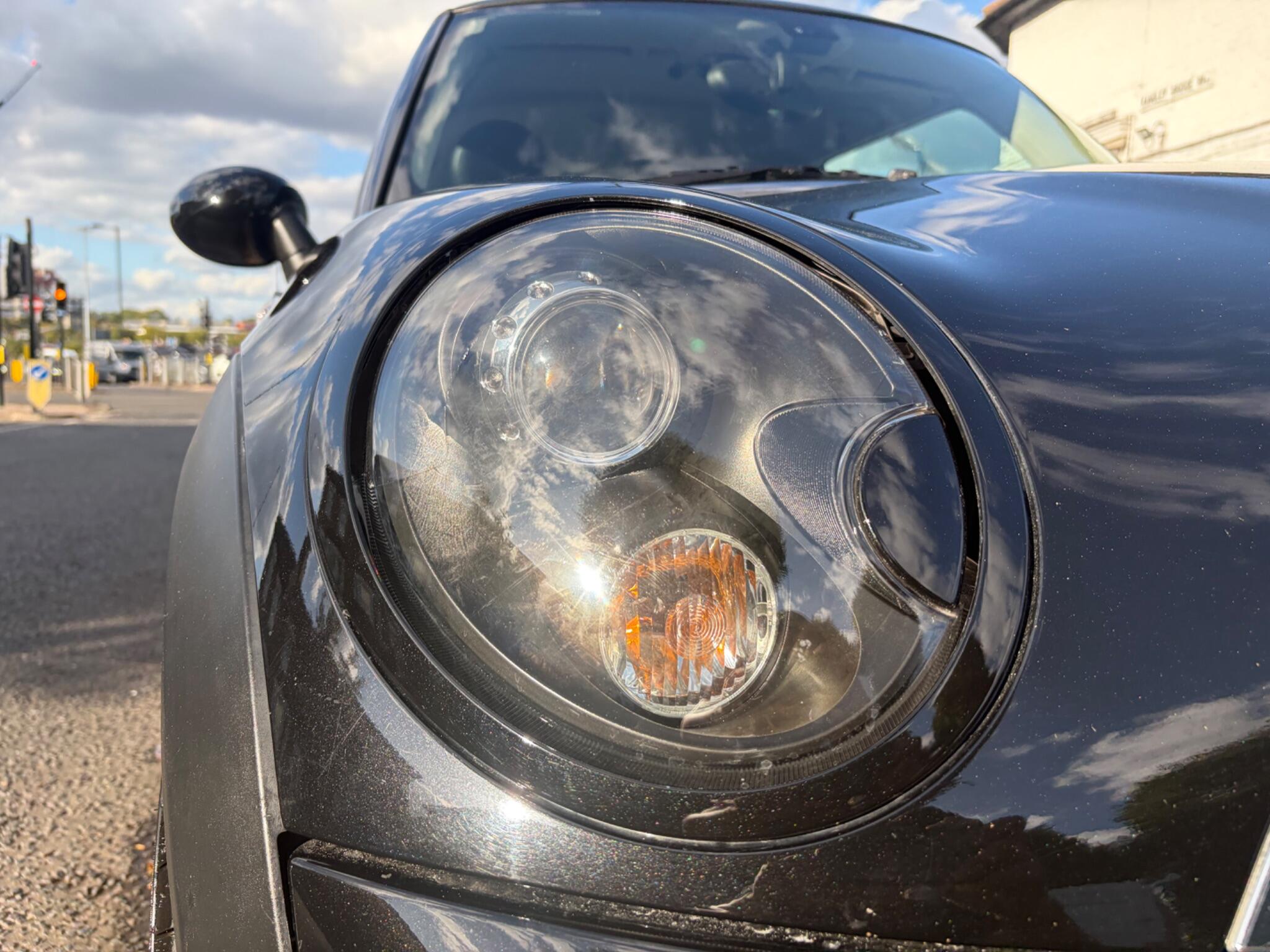 Mini Hatch view 17