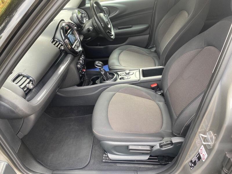 Mini Clubman view 11