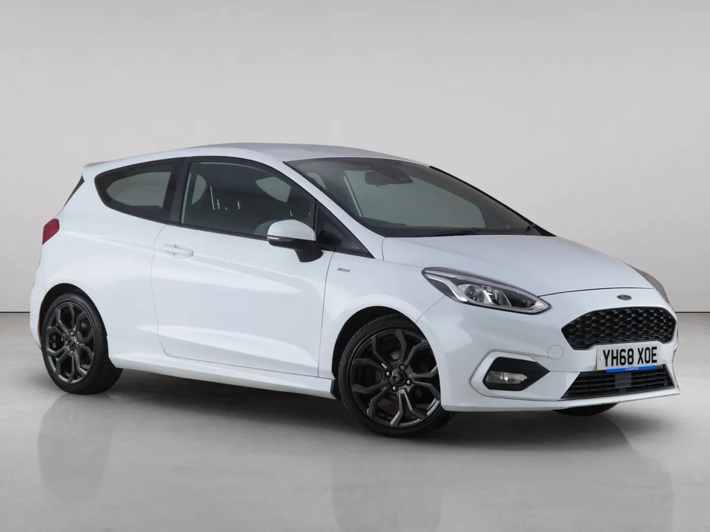 2018 Ford Fiesta in White for sale