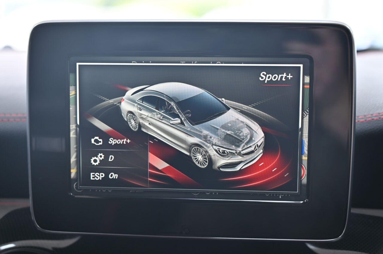 Mercedes-Benz Cla view 29