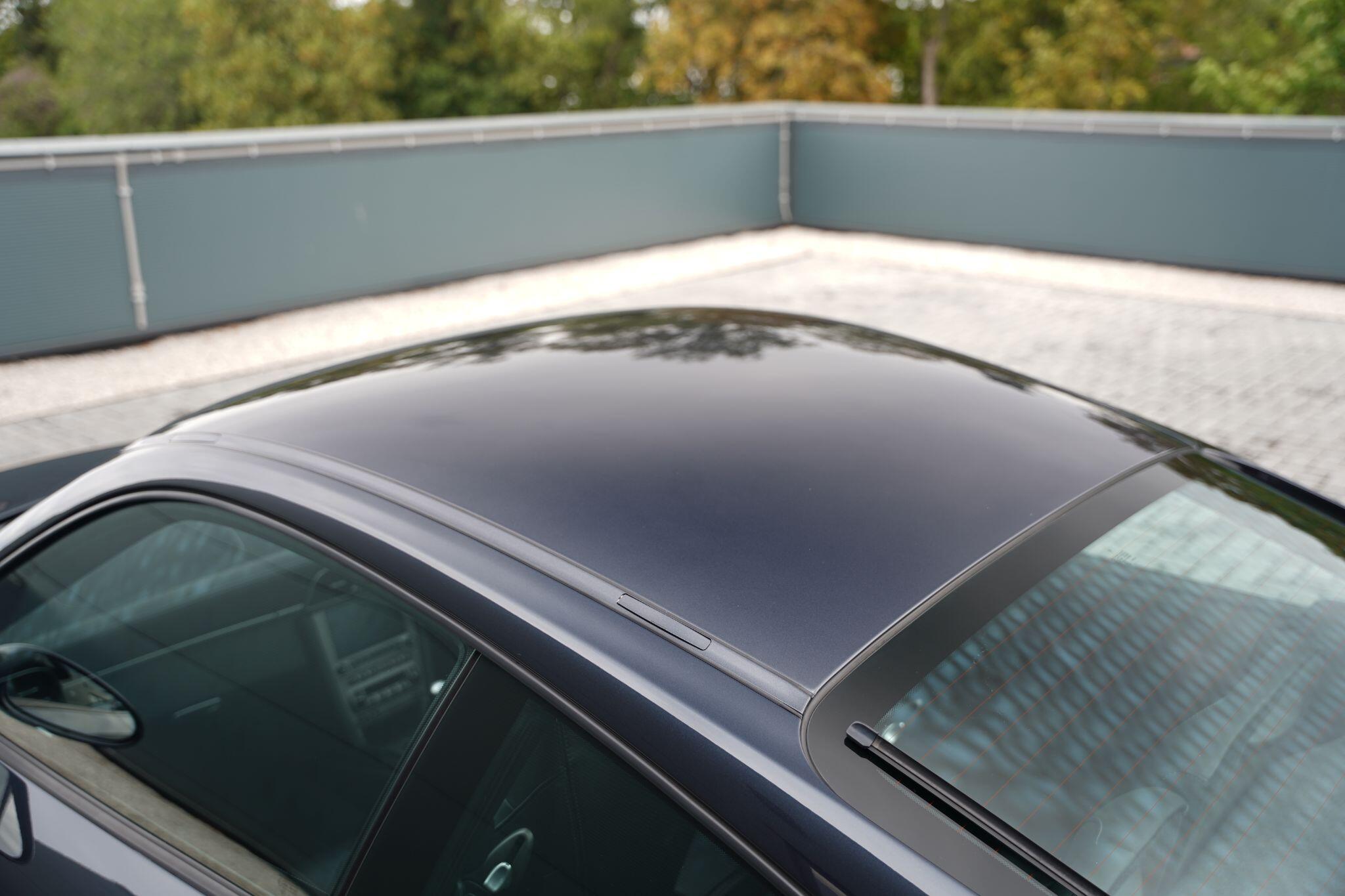 Porsche 911 view 70