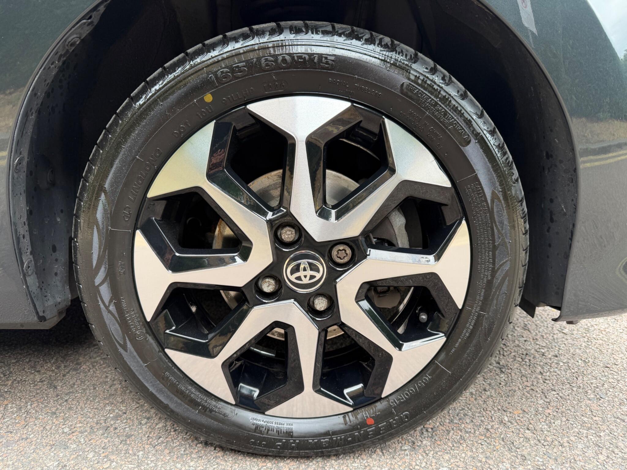 Toyota Aygo view 33