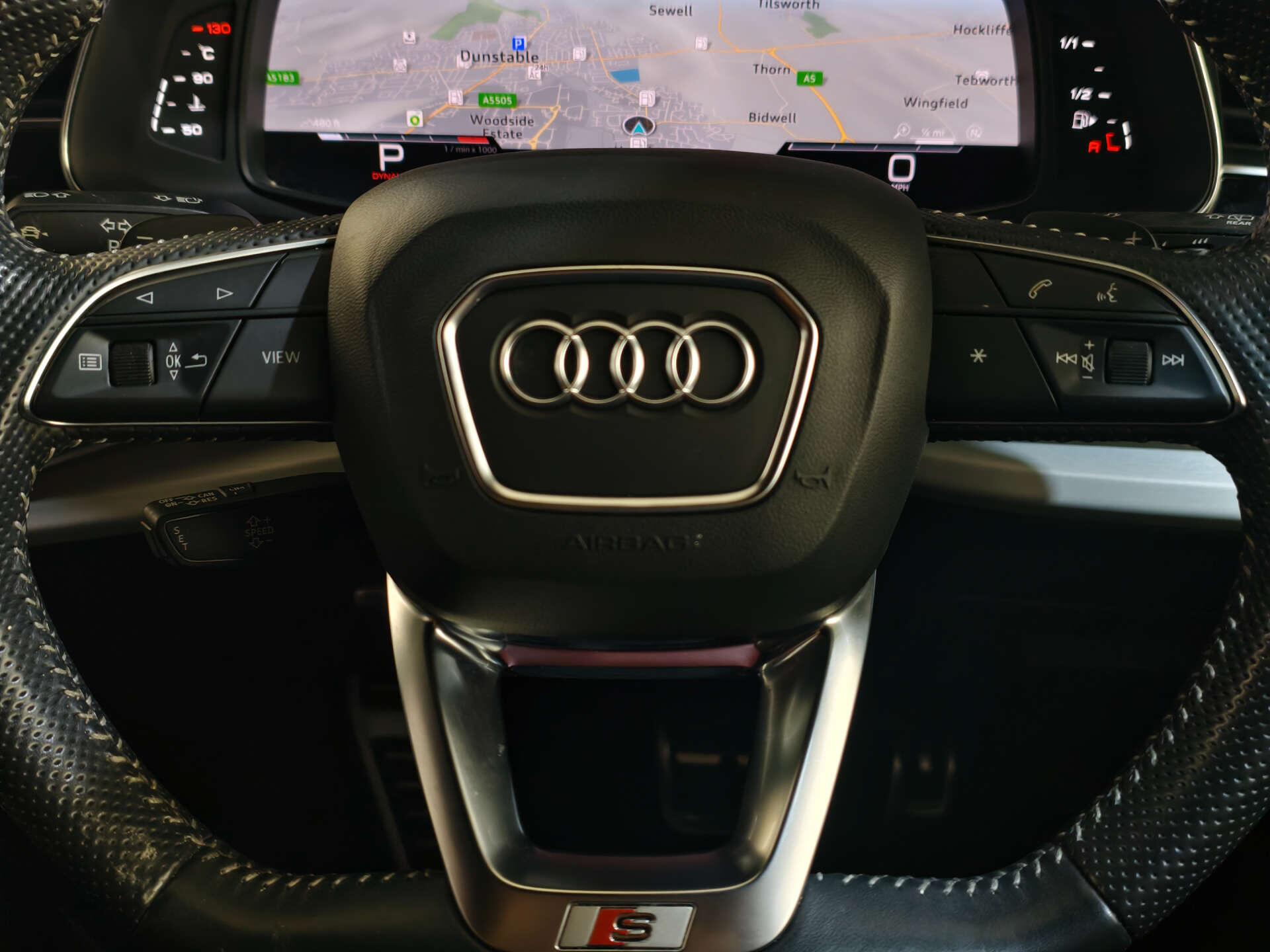 Audi SQ7 view 26