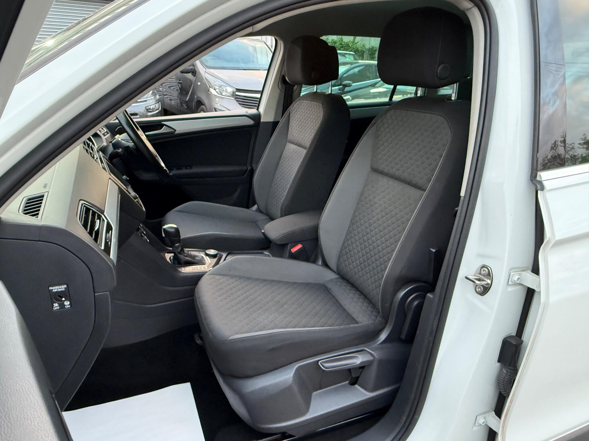 Volkswagen Tiguan - Image 52