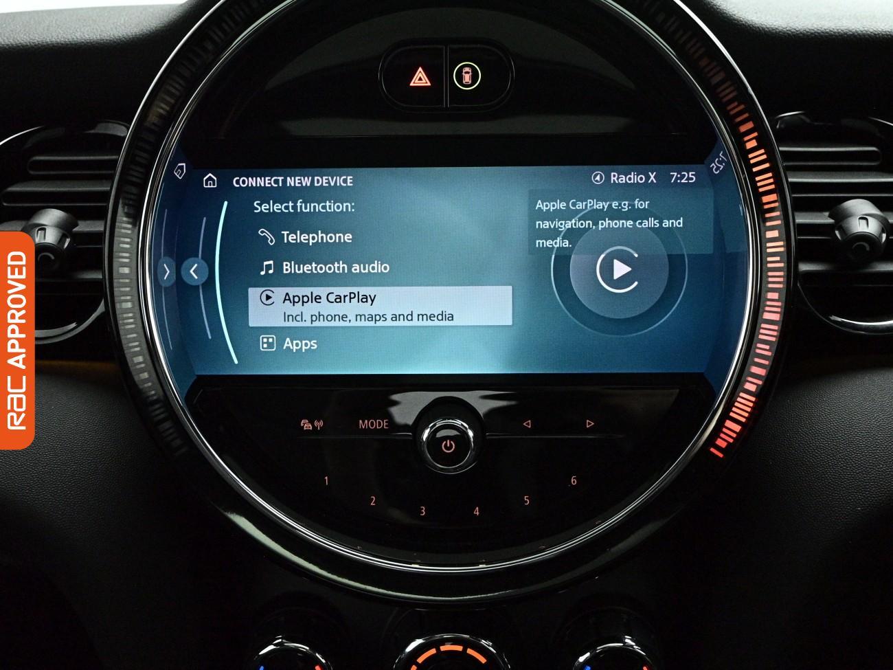Mini Hatch view 17