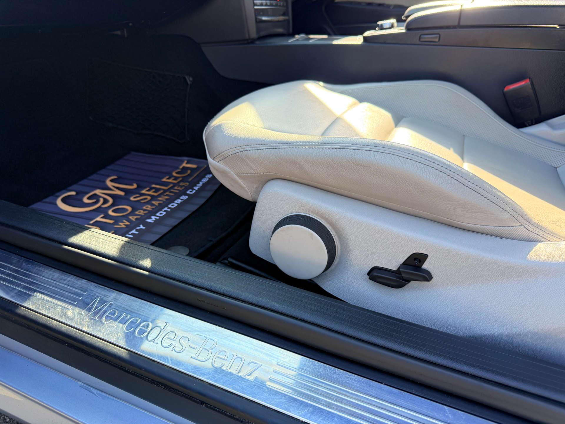 Mercedes-Benz E-Class view 72