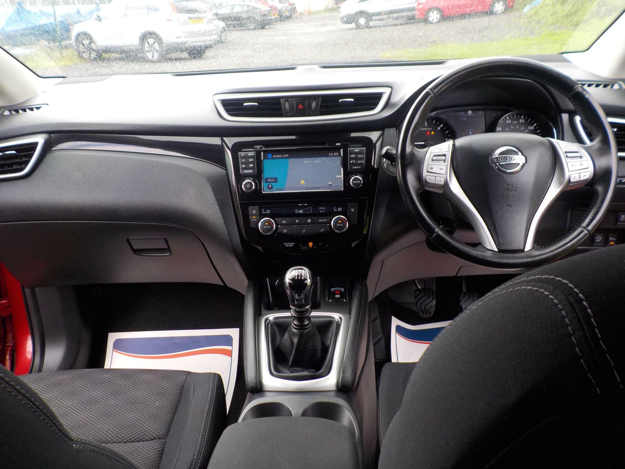 Nissan Qashqai 1.5 dCi n-tec+ 2WD Euro 5 (s/s) 5dr
