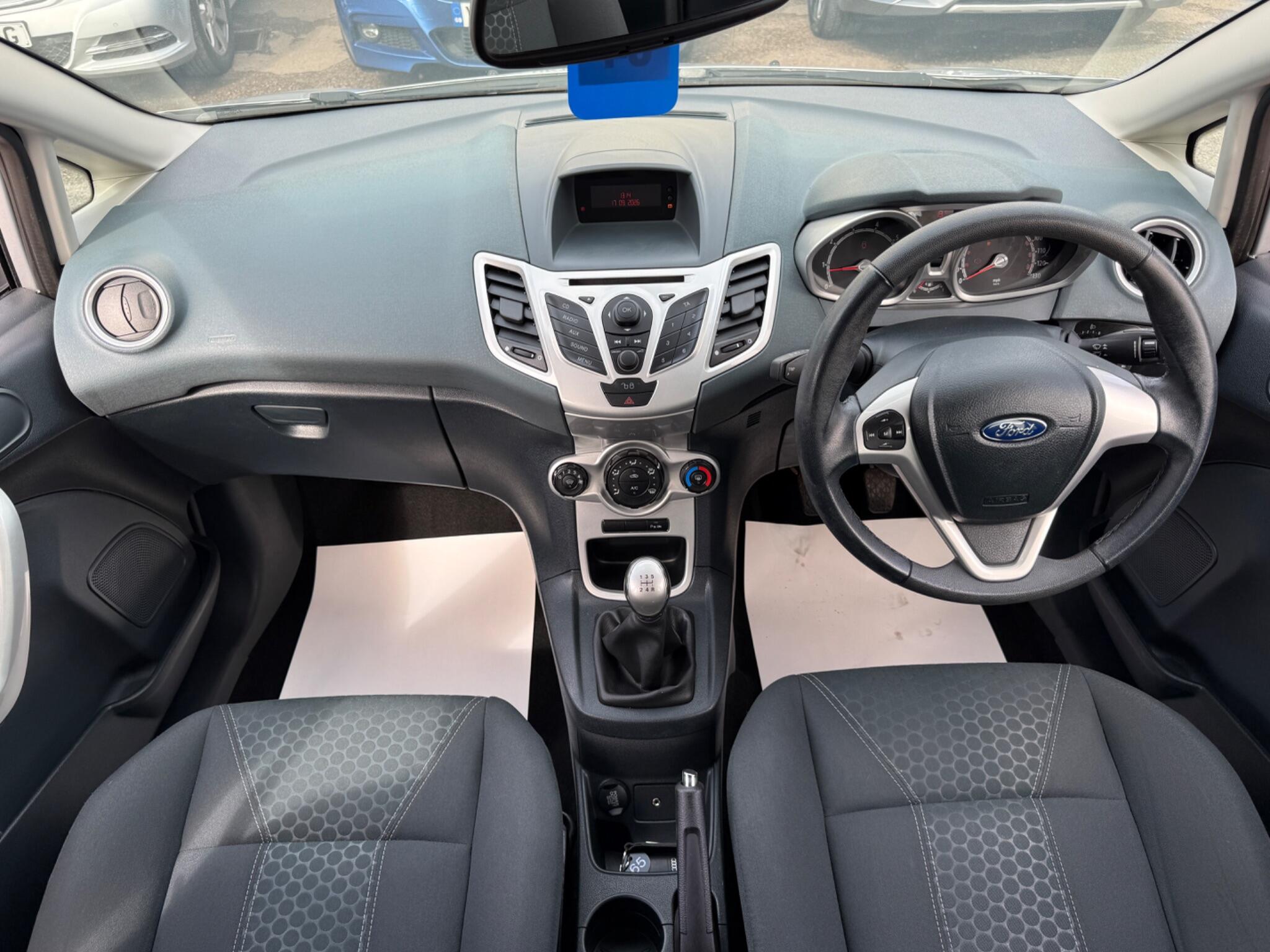 Ford Fiesta - Image 53