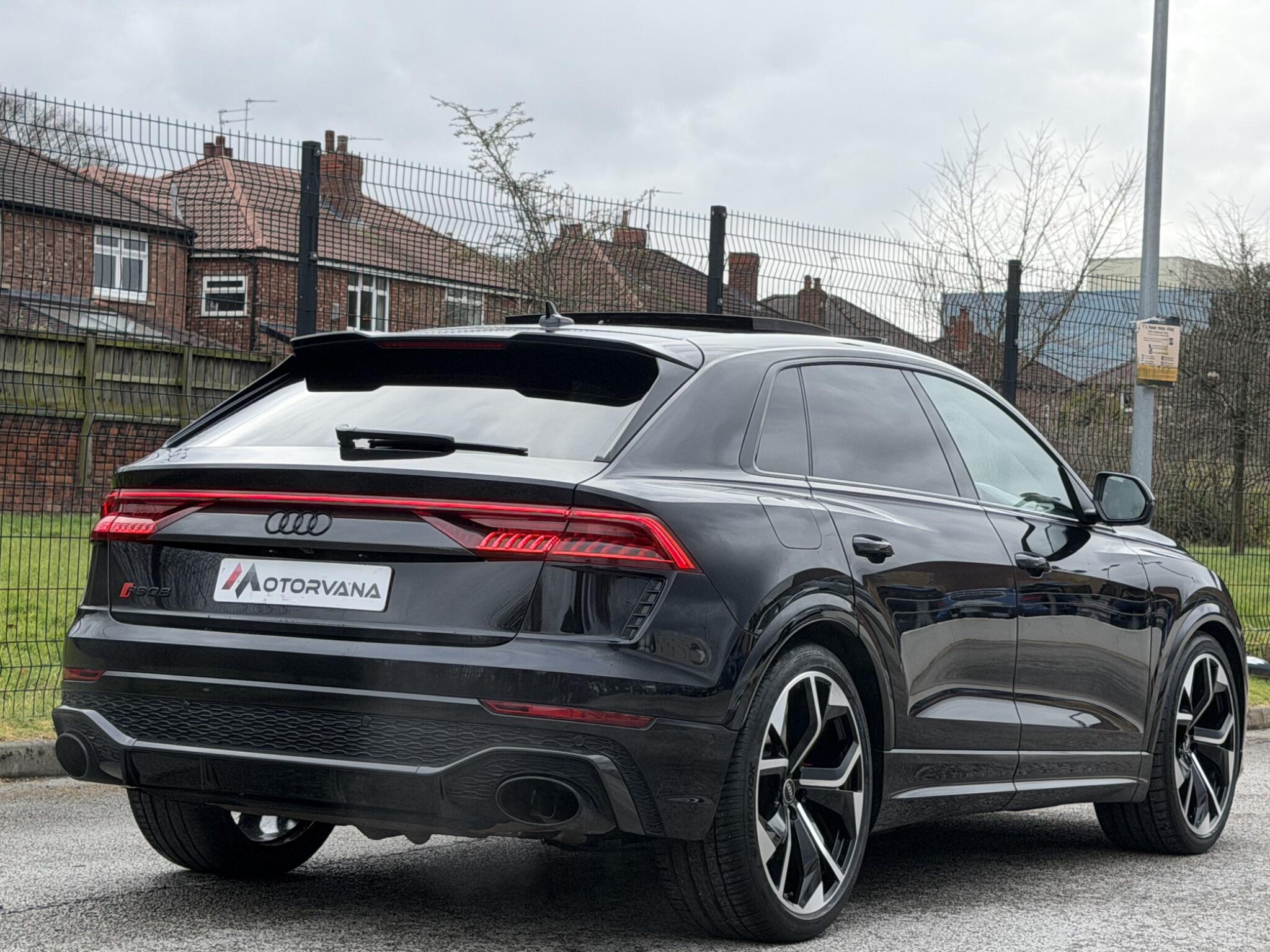 Audi Audi RSQ8 view 20