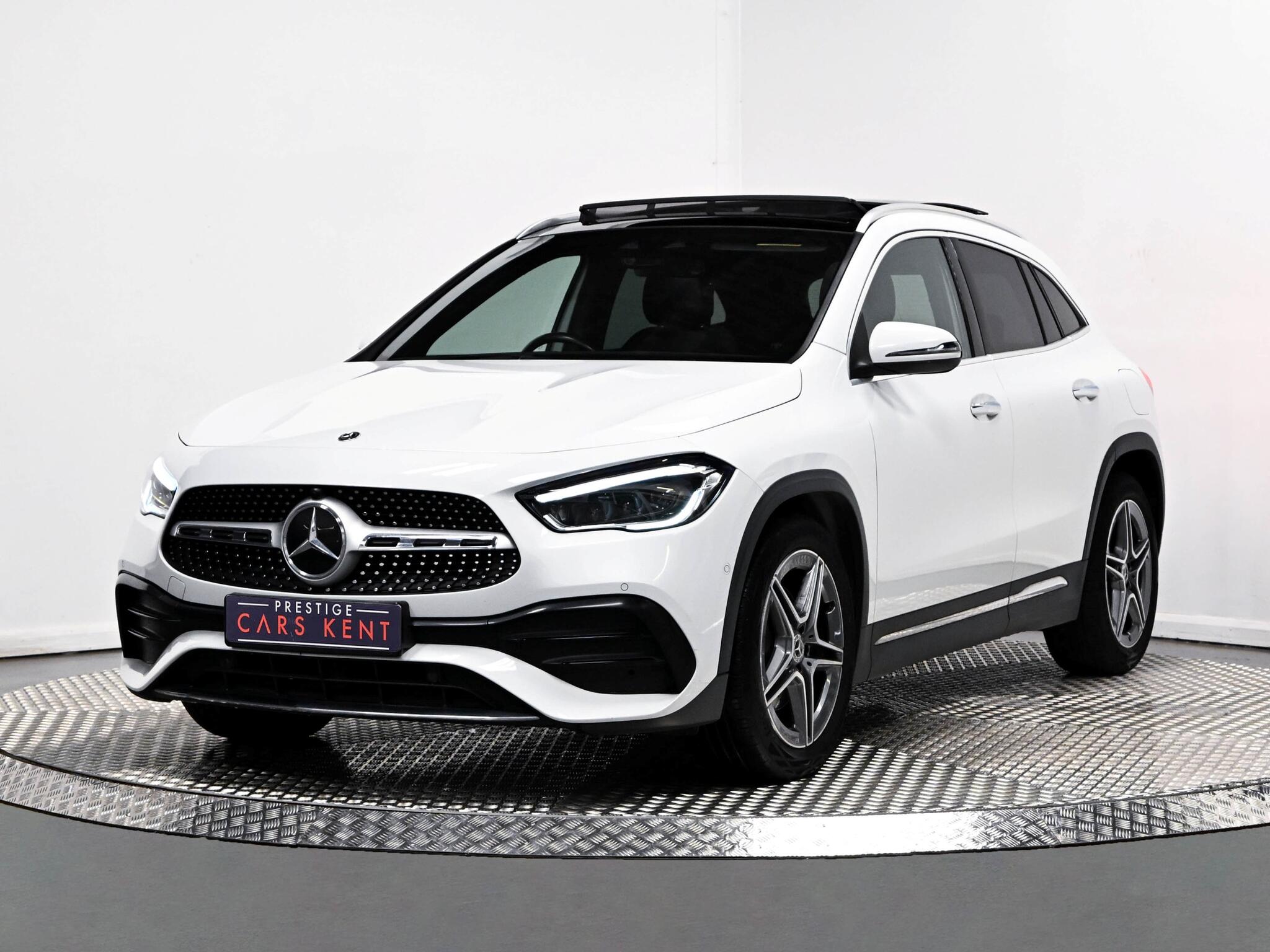 Mercedes-Benz Gla view 34