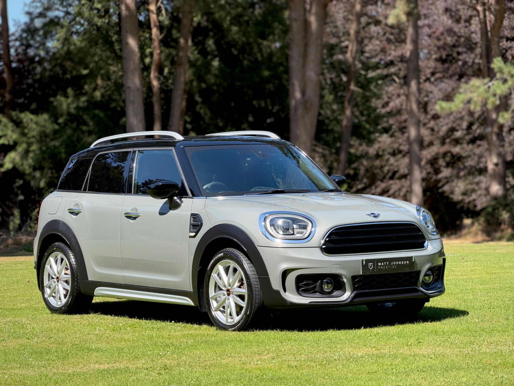 Mini Countryman view 26