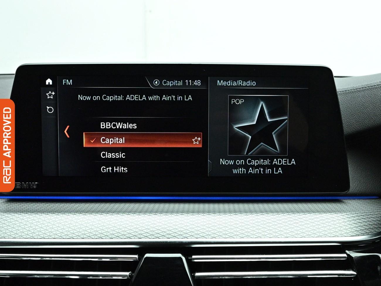 BMW 5 Series view 16