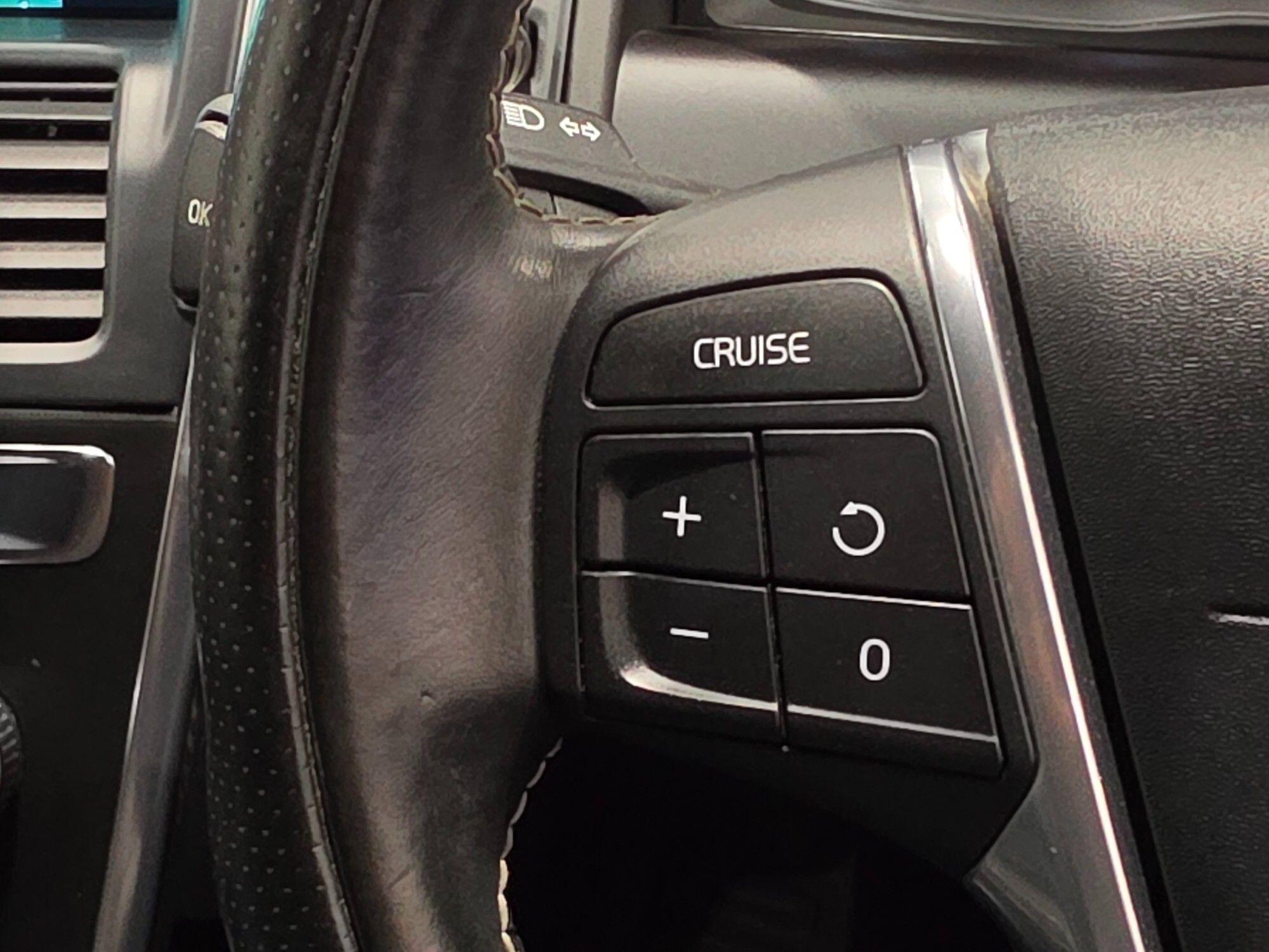 Volvo XC60 view 37