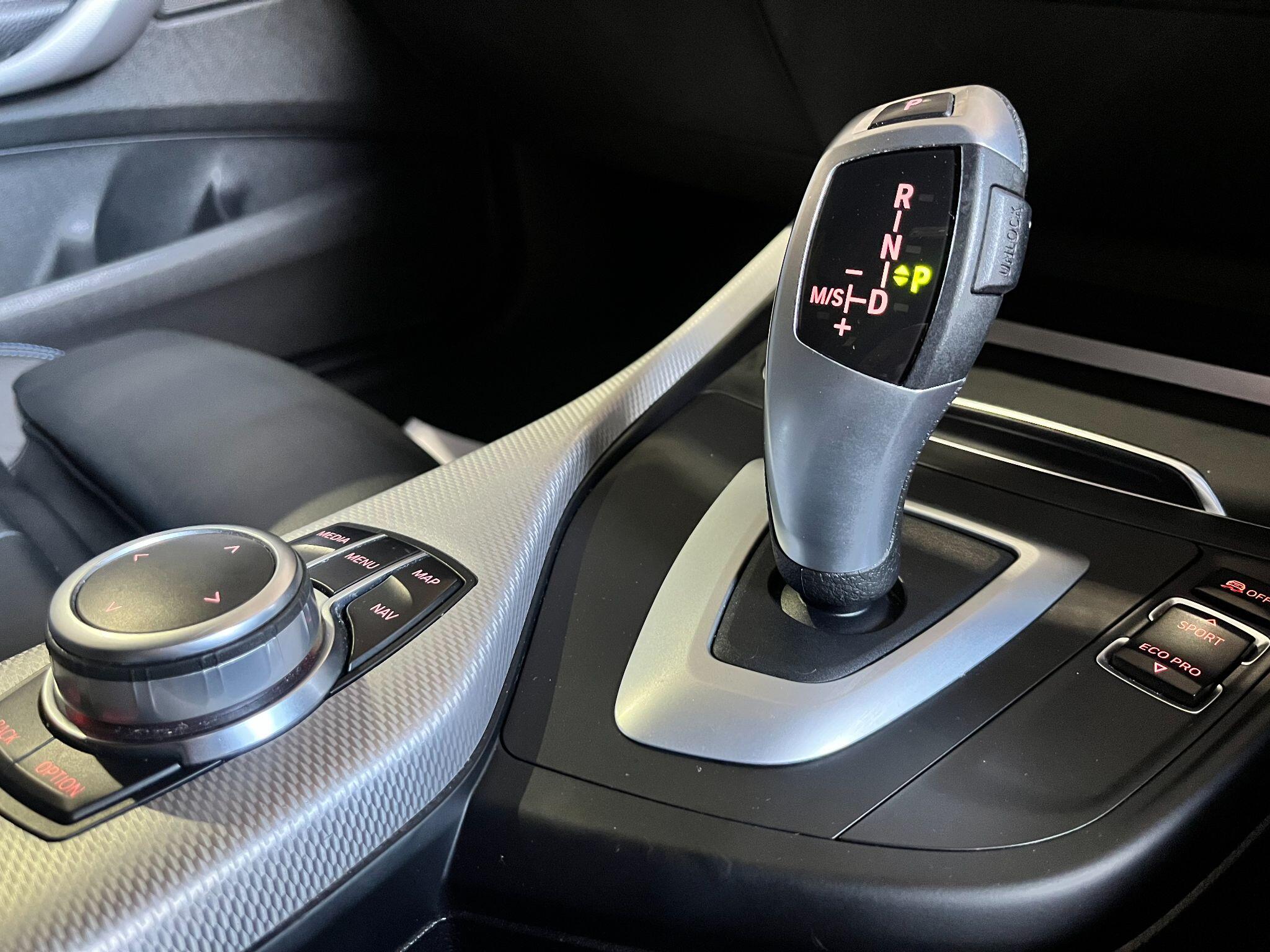 BMW 1 Series view 27