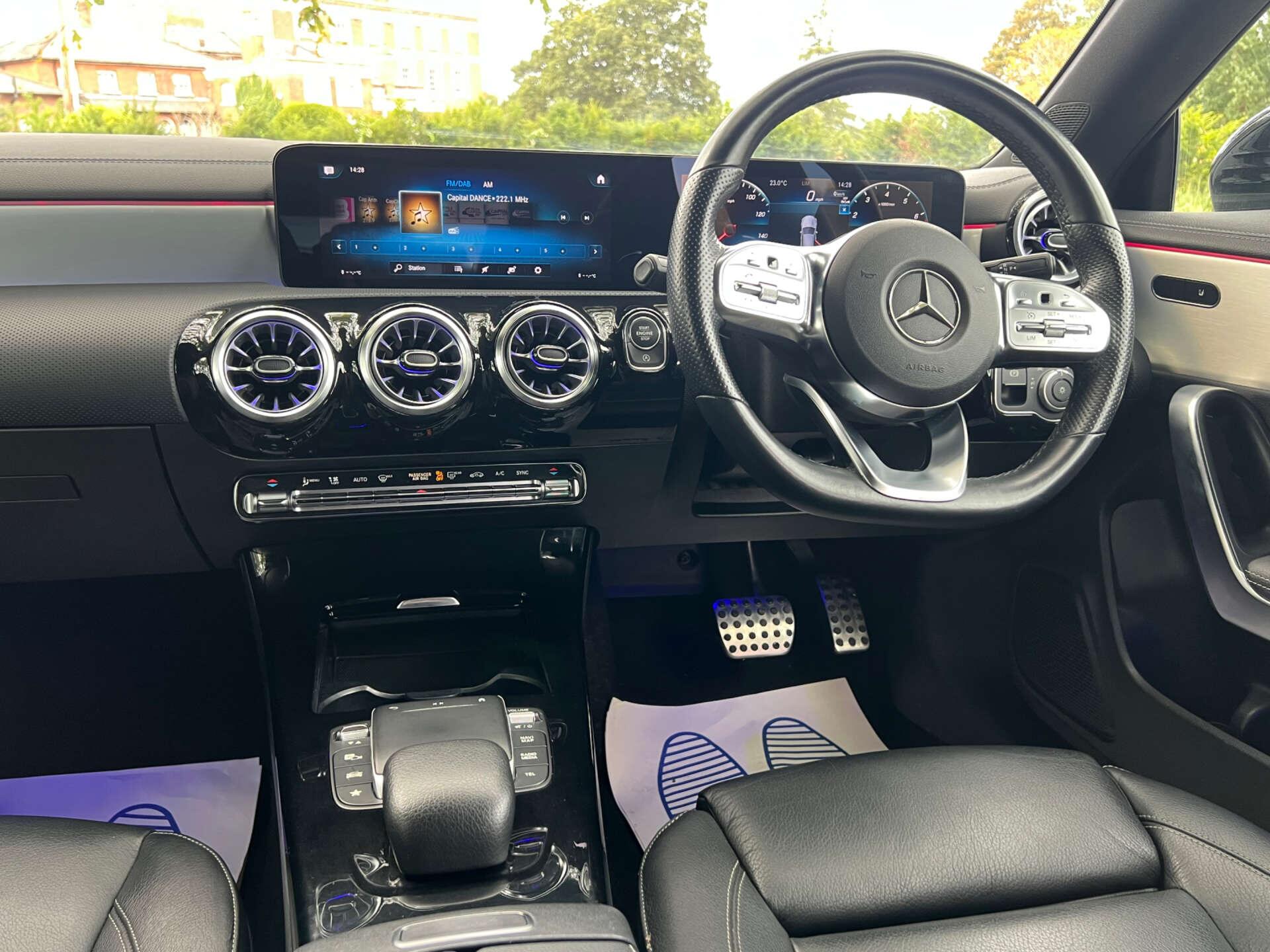 Mercedes-Benz Cla view 5