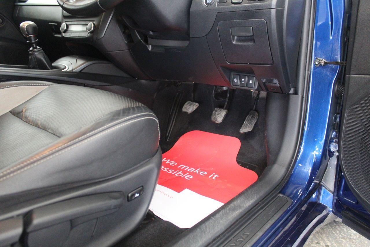 Toyota Avensis view 49
