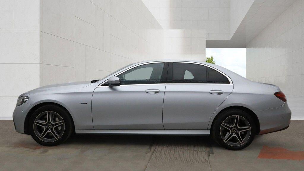 Mercedes-Benz E-Class view 6