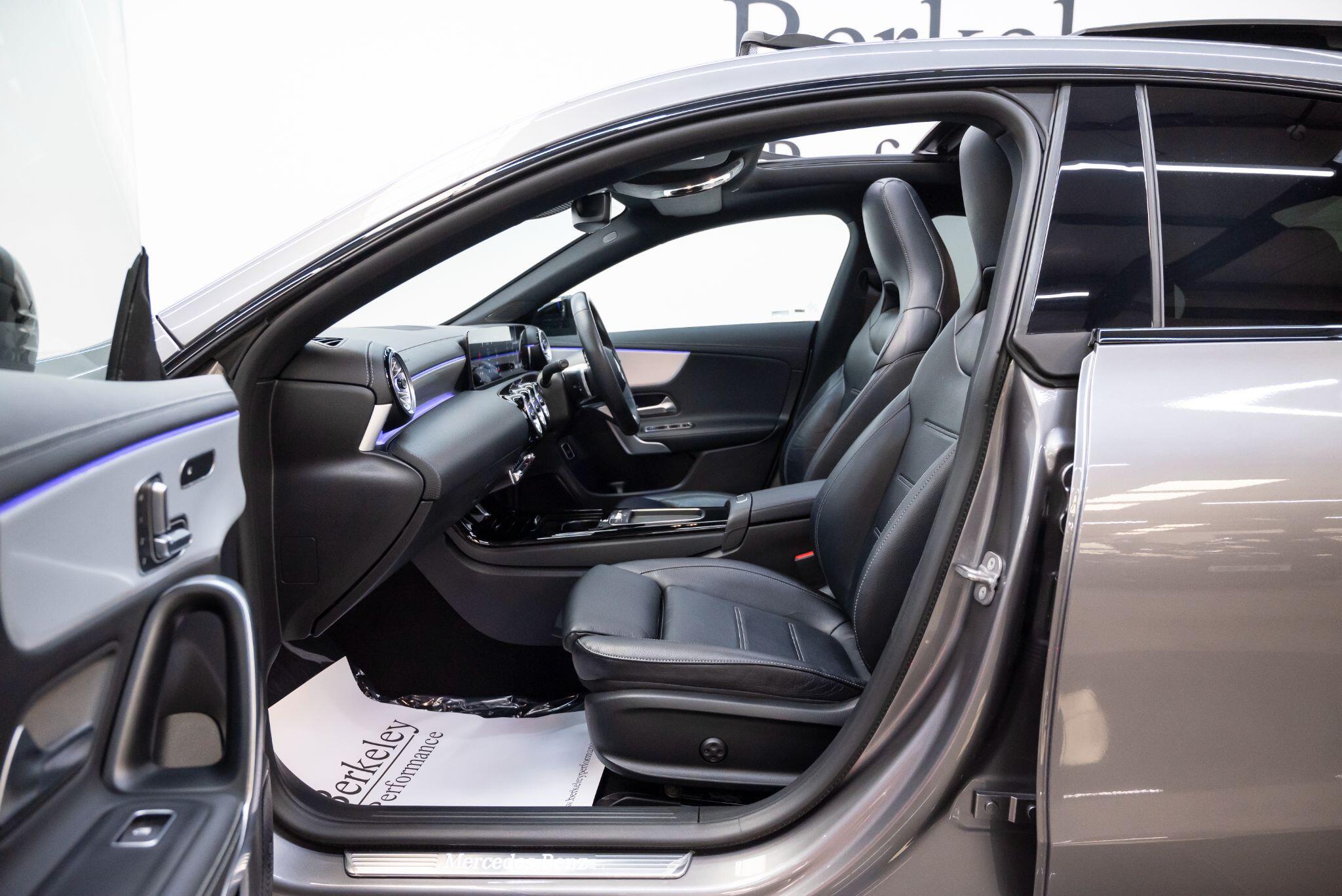 Mercedes-Benz CLA view 53