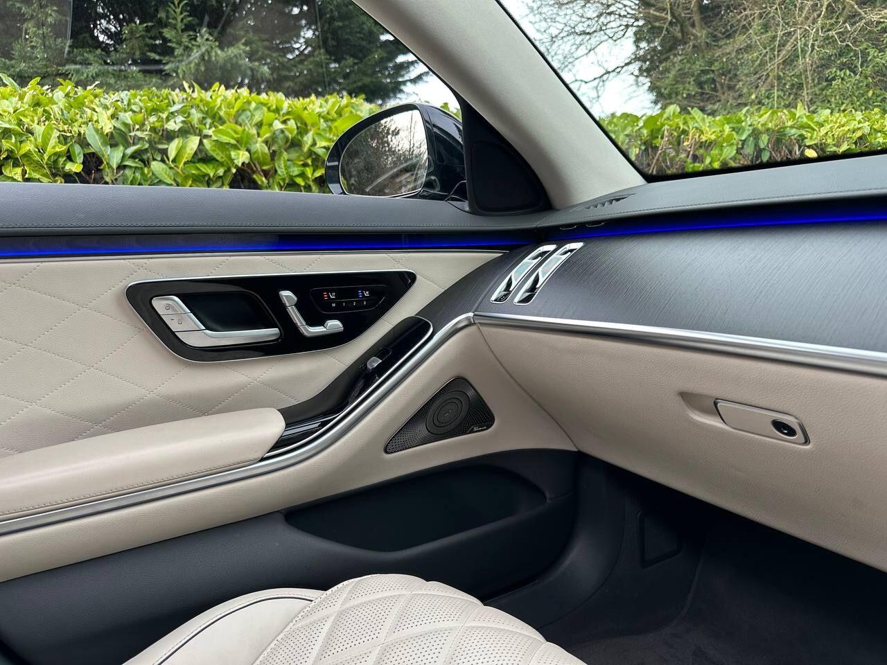 Mercedes-Benz S-Class view 59