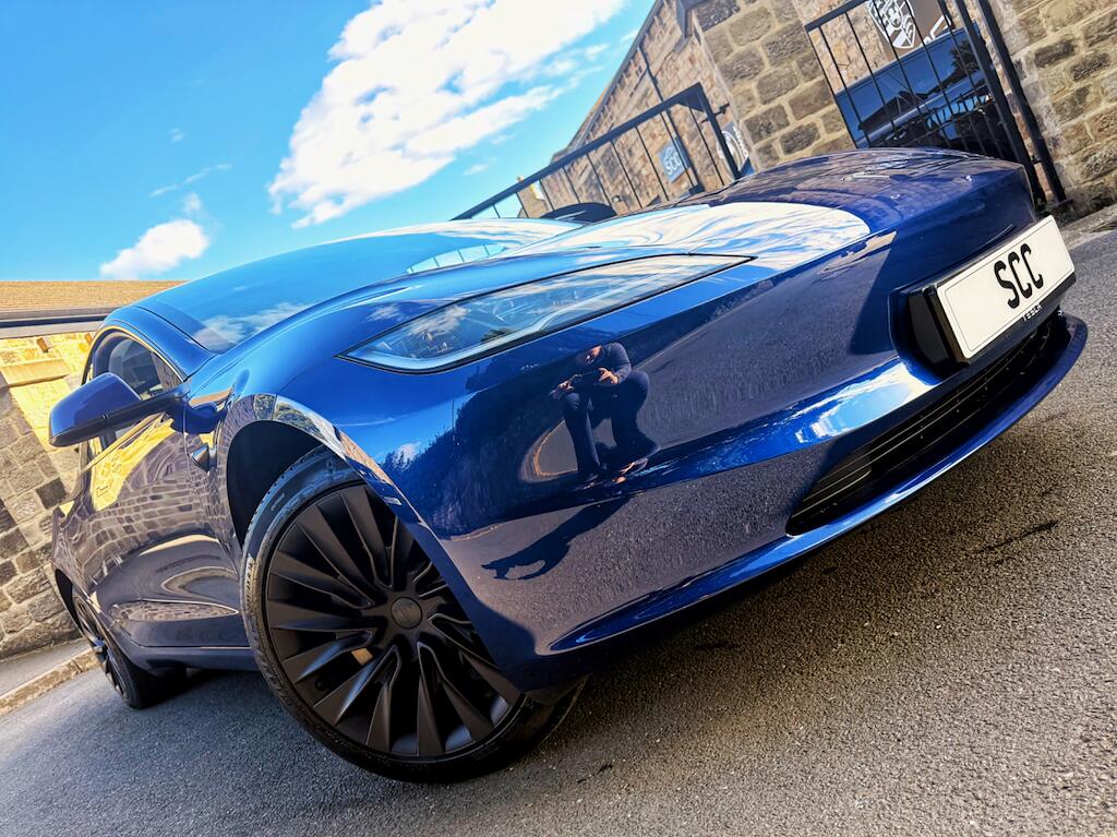 Tesla Model 3 view 5