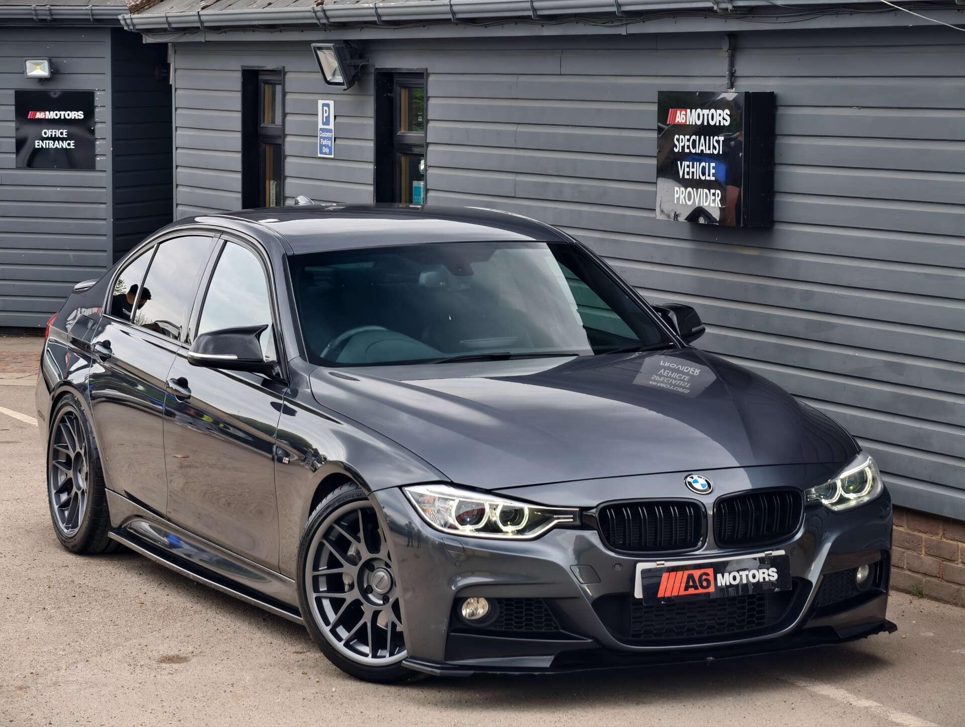 BMW 3 Series view 4