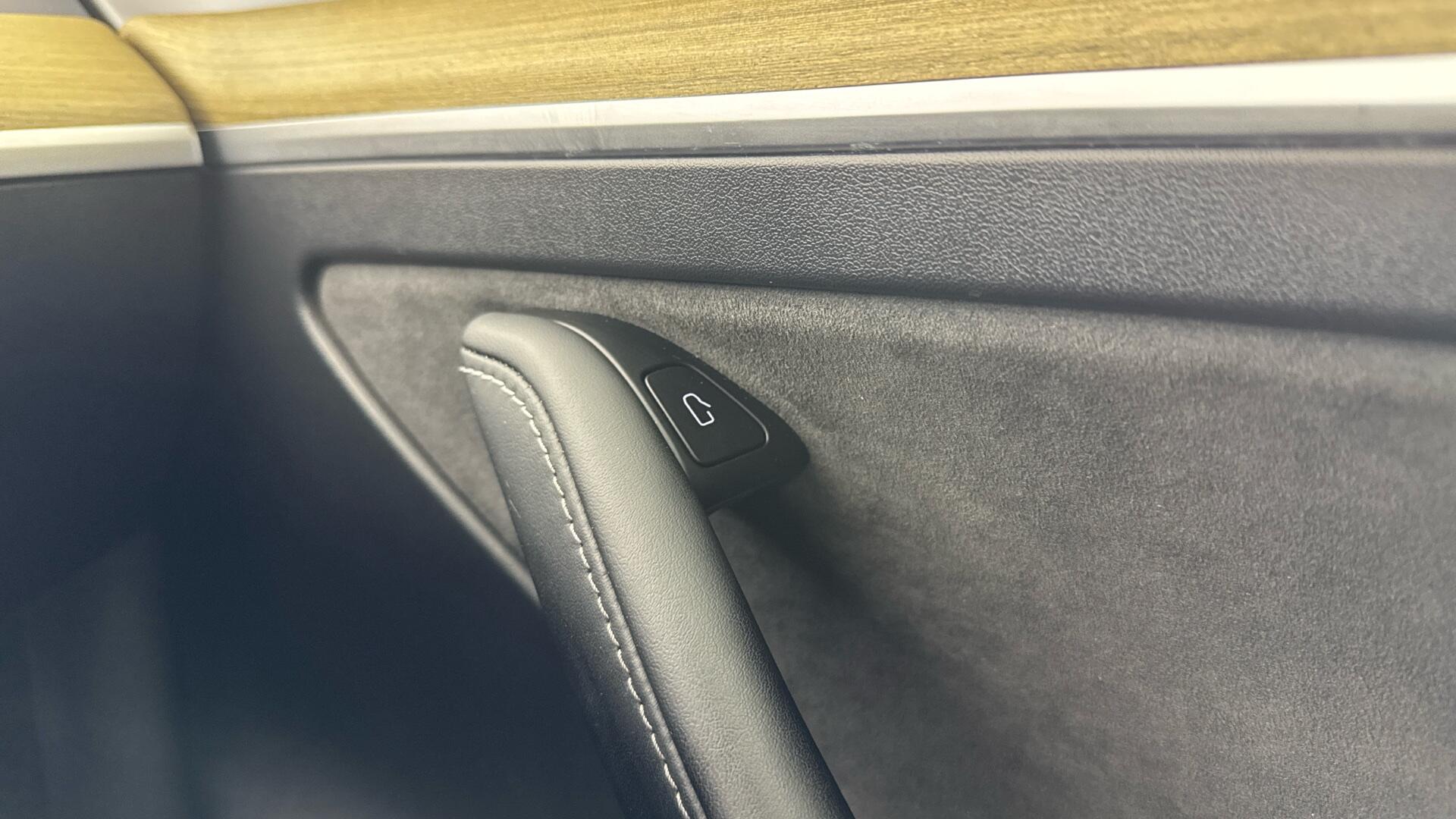 Tesla Model Y view 45