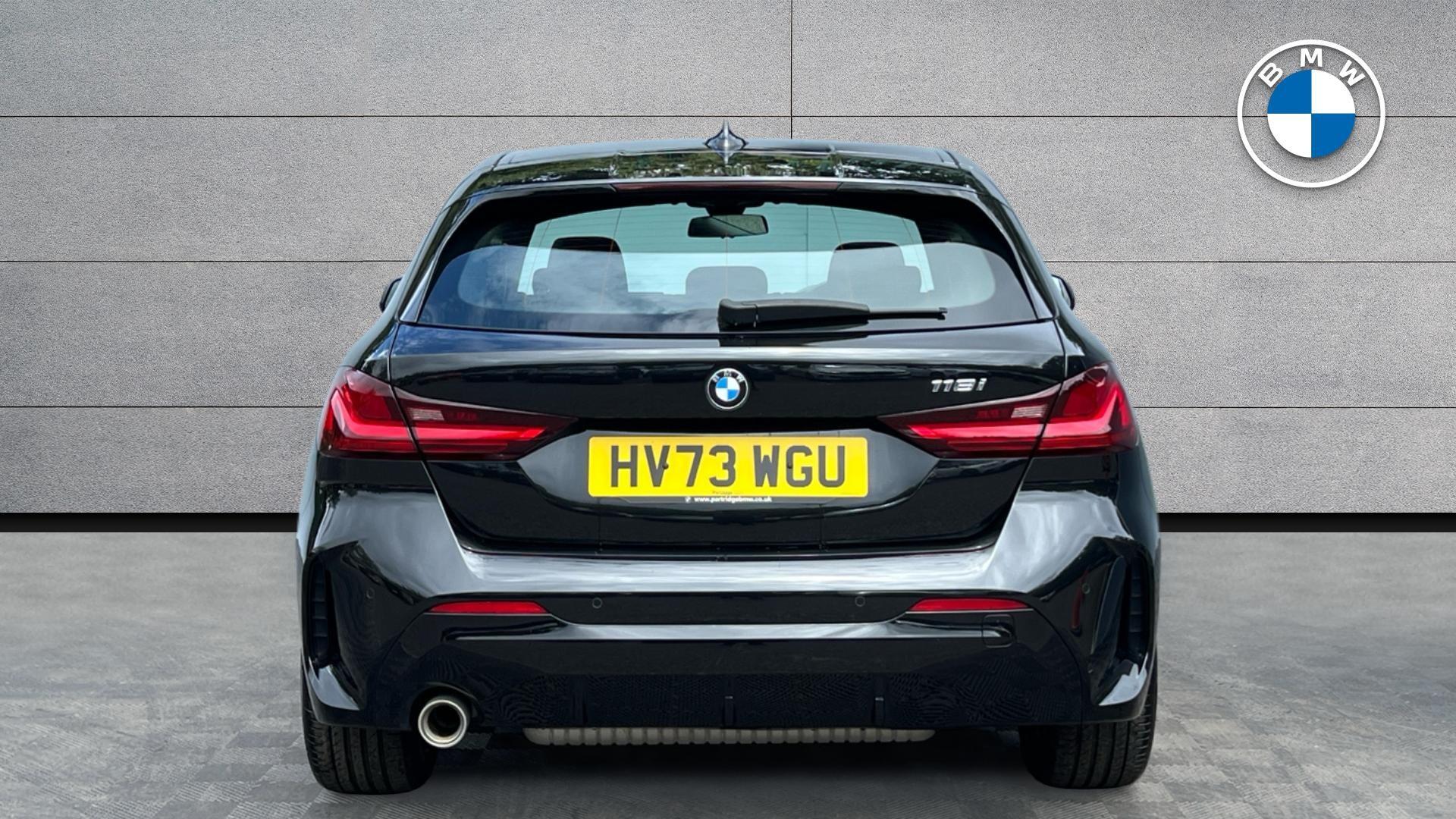 BMW 1 Series view 15
