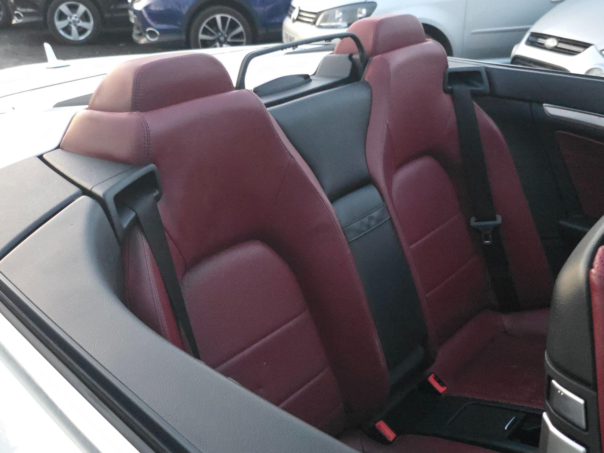 2014 Mercedes-Benz E Class image 18