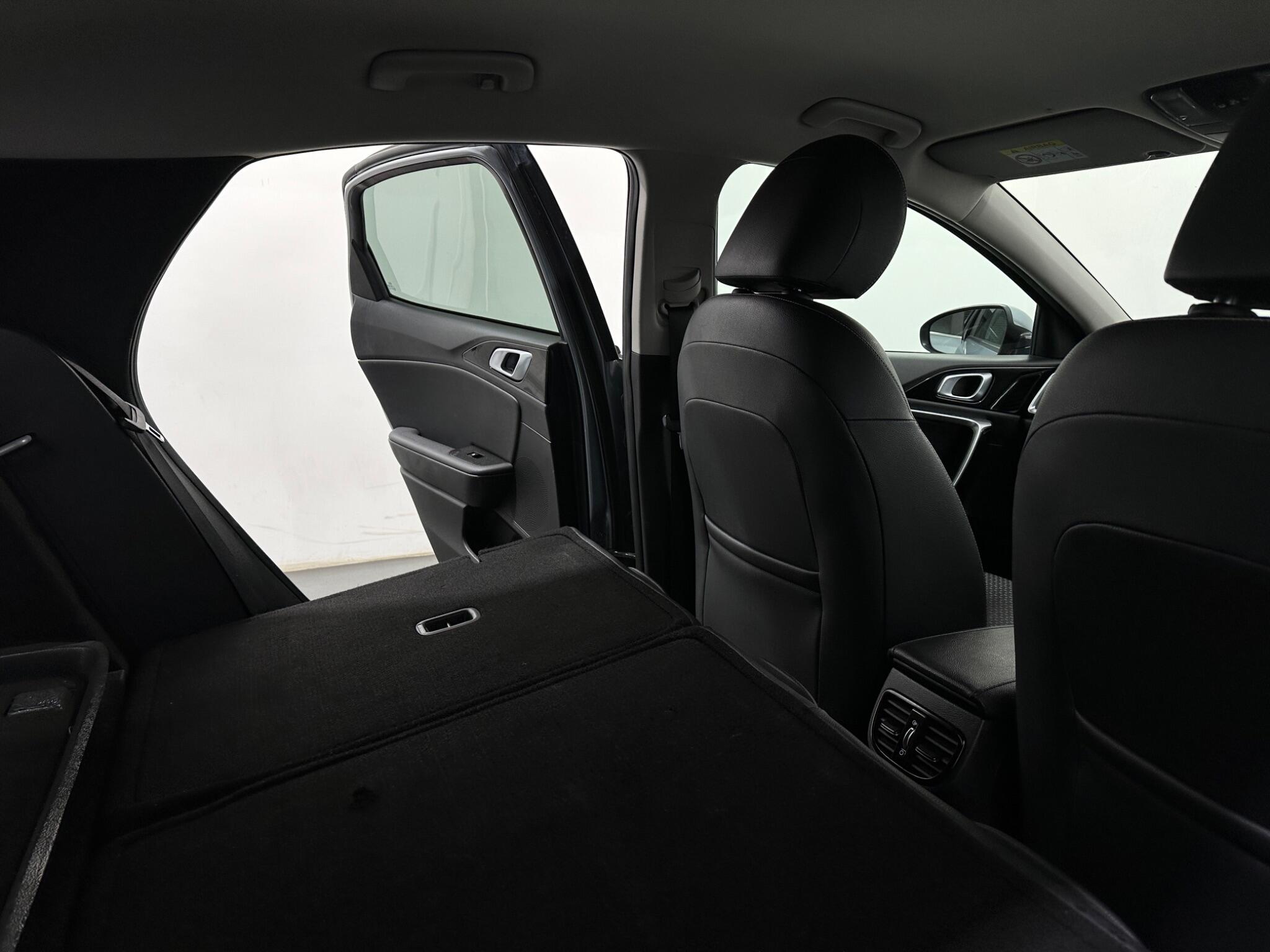 Kia Xceed view 43