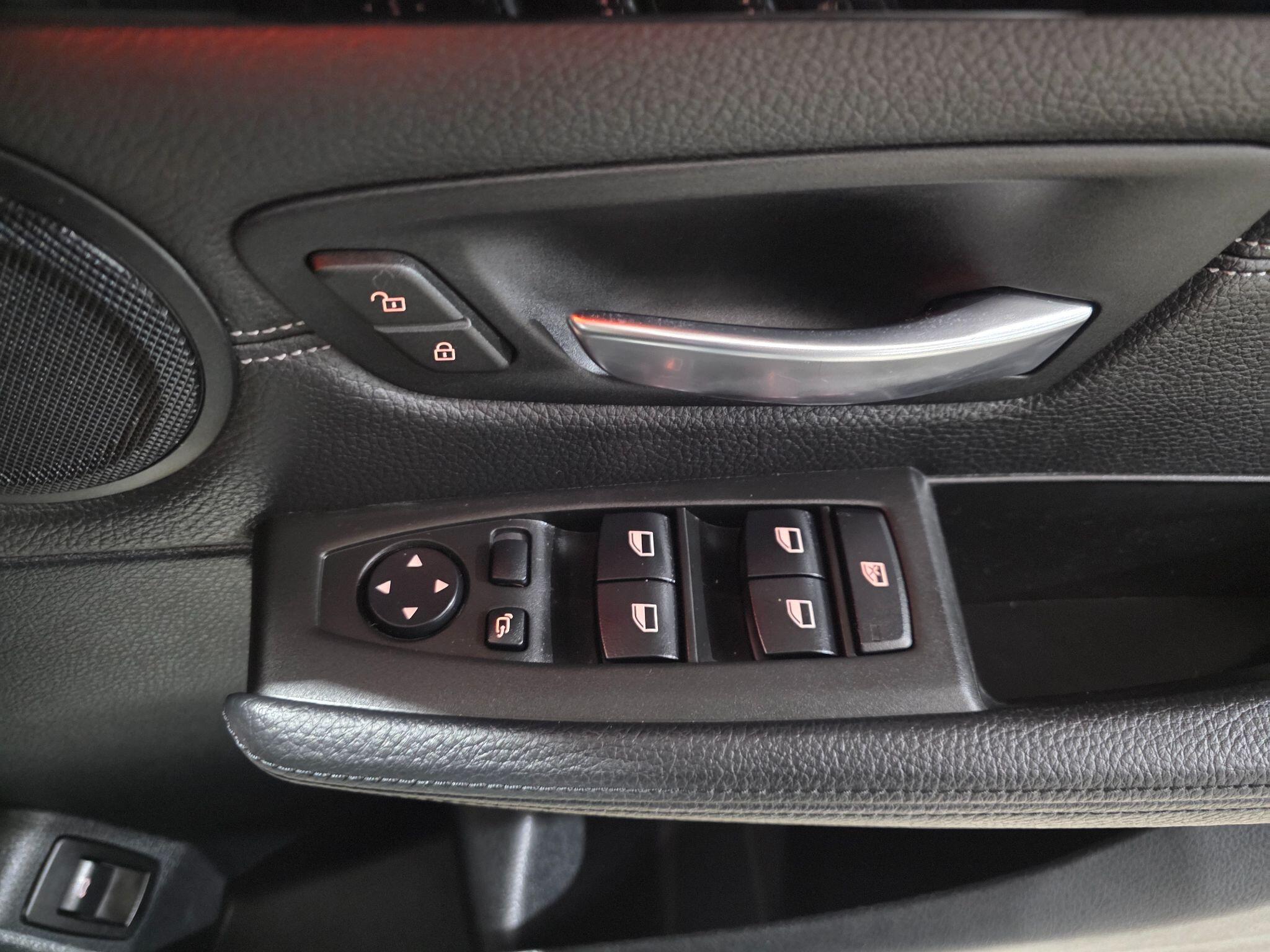 BMW 2 Series Active Tourer view 16