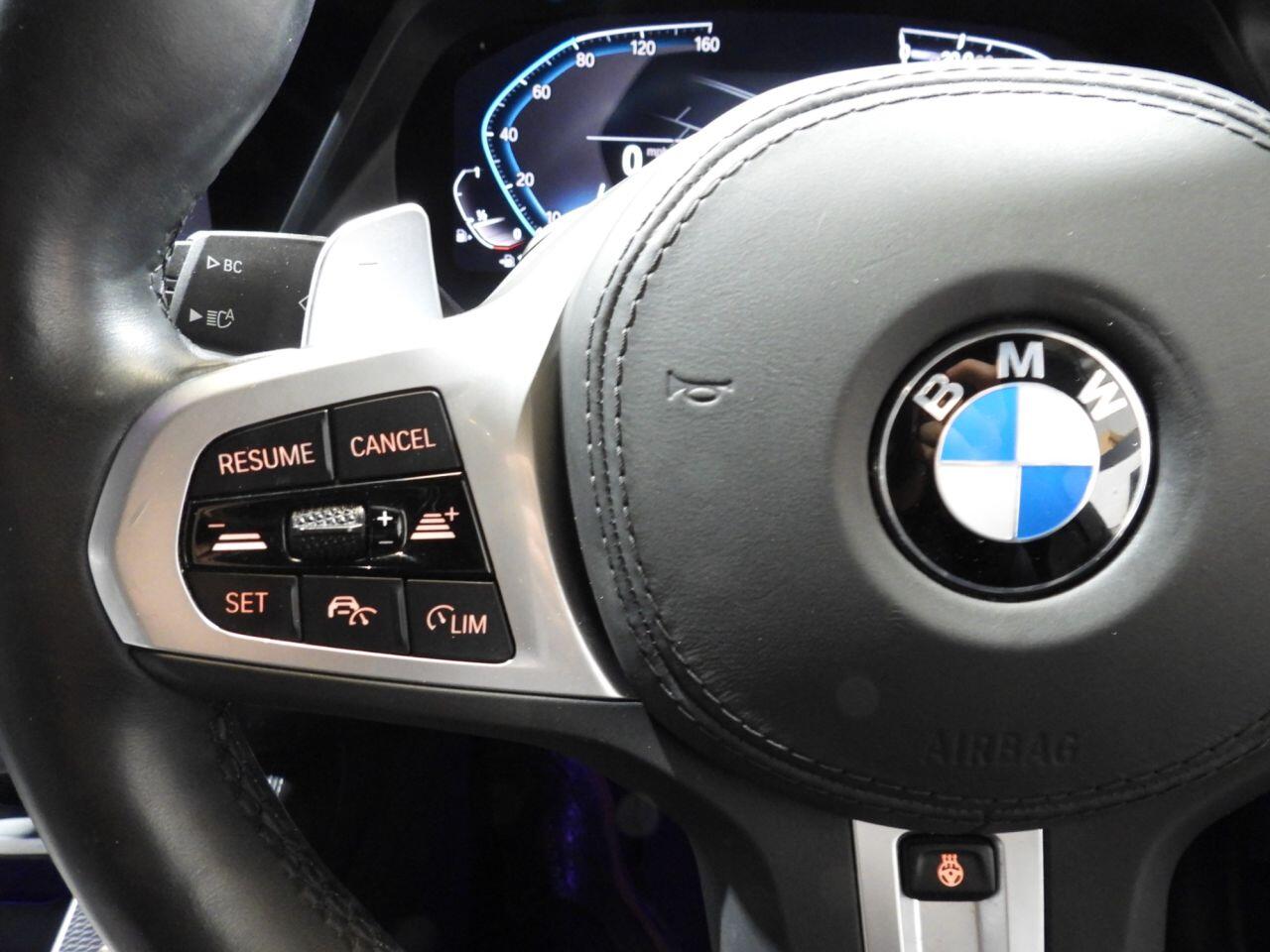 BMW X5 view 50