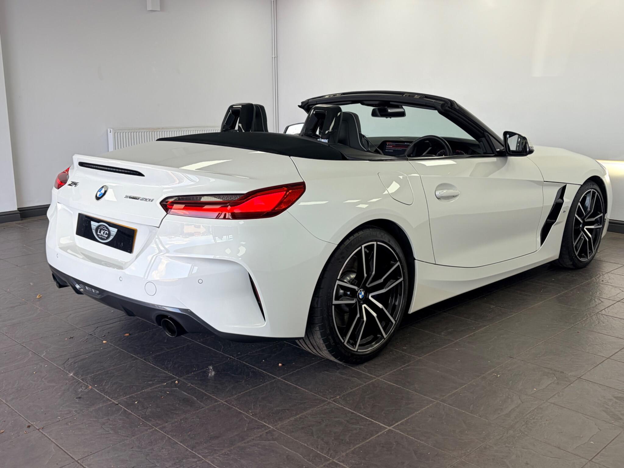 BMW Z4 view 5