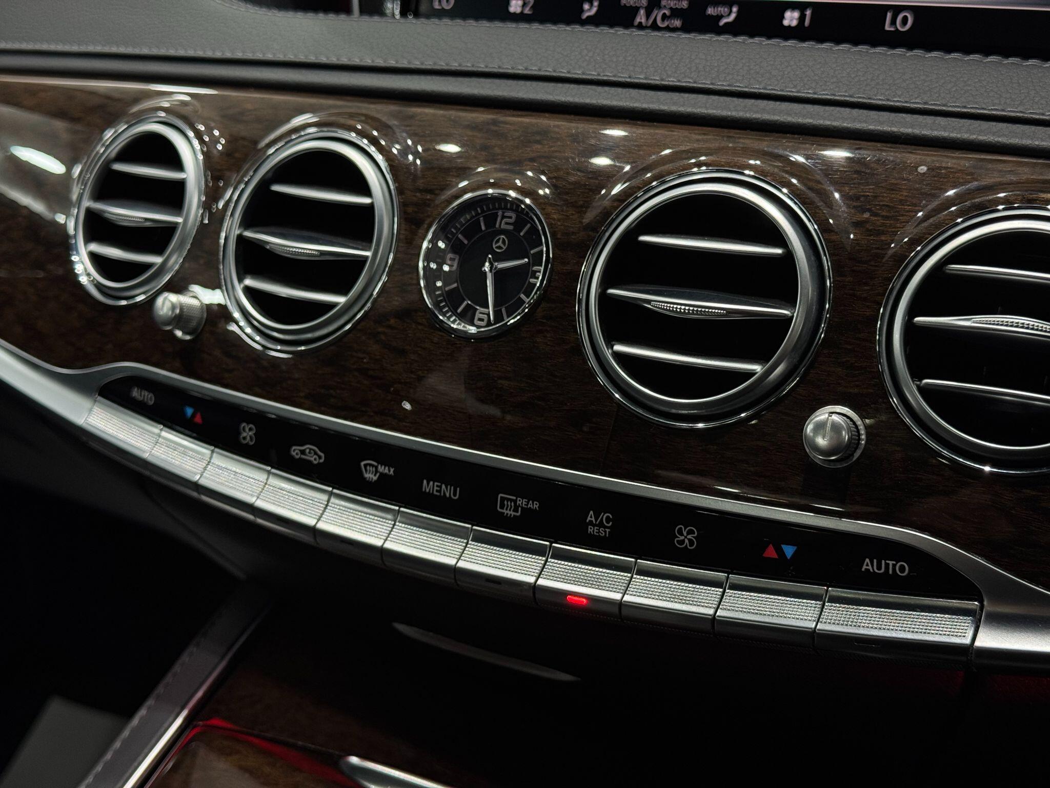 Mercedes-Benz S-Class view 40