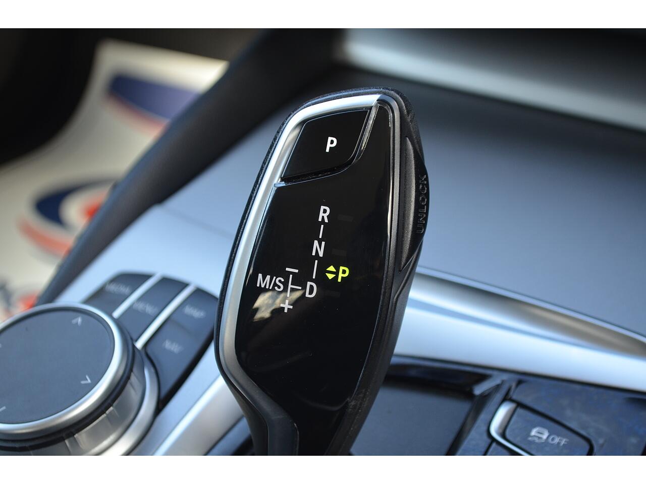BMW 5 Series view 48