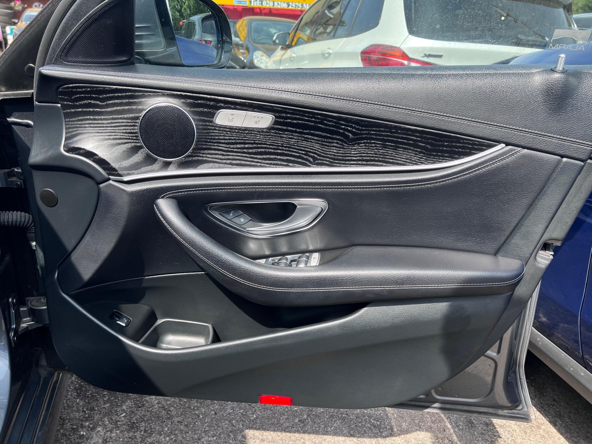 Mercedes-Benz E Class view 16