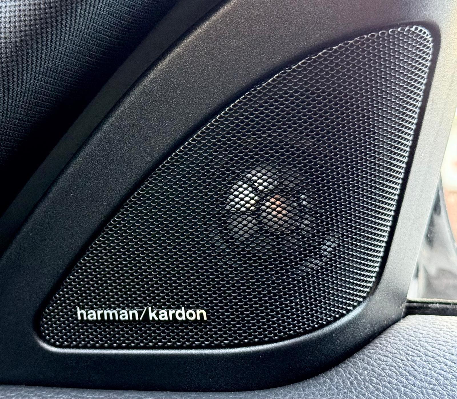 BMW 1 Series view 18