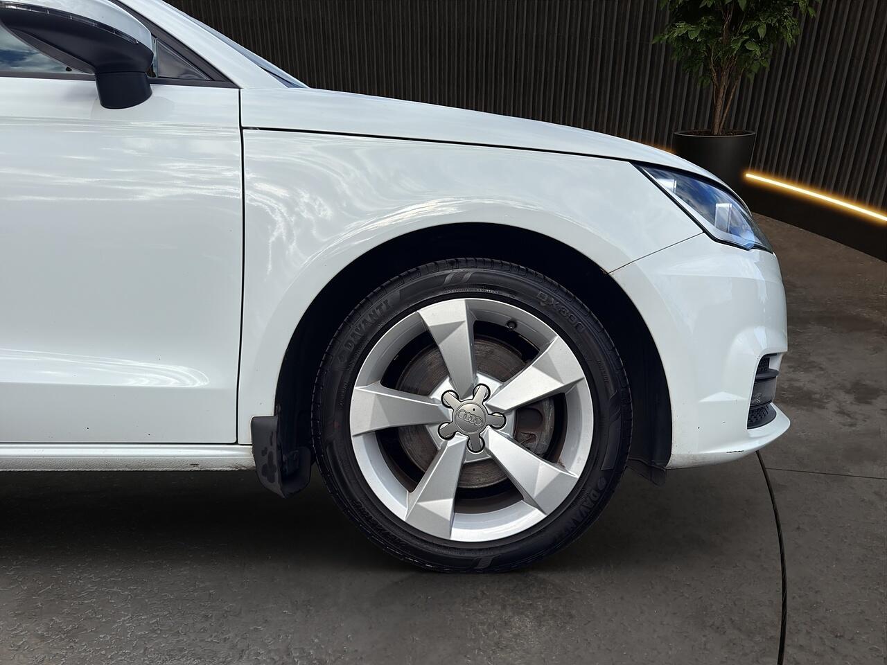 Audi A1 view 23