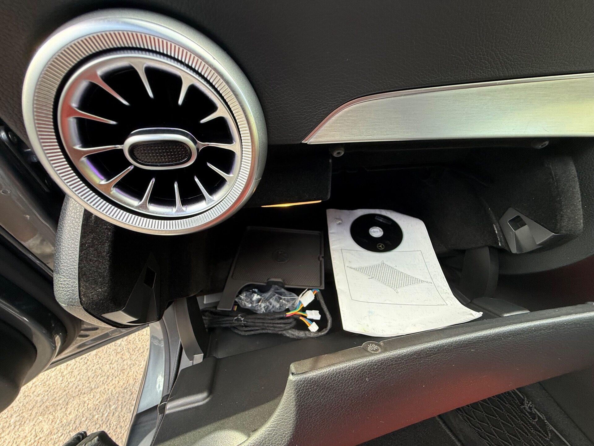 Mercedes-Benz C-Class view 69