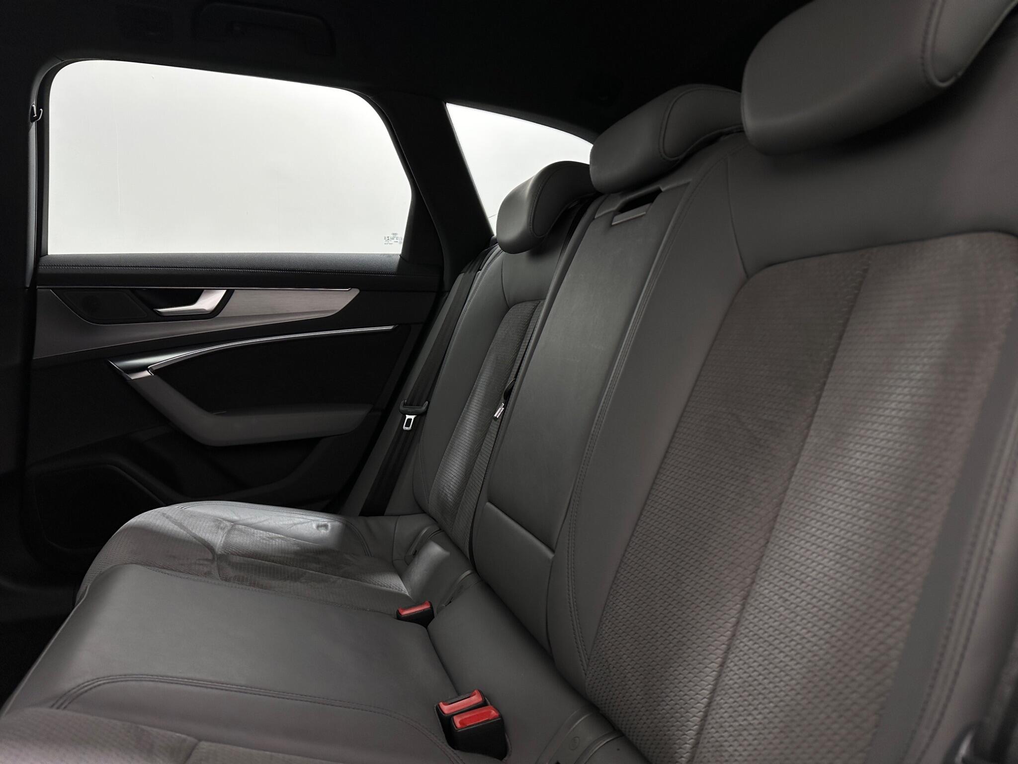Audi A6 view 41