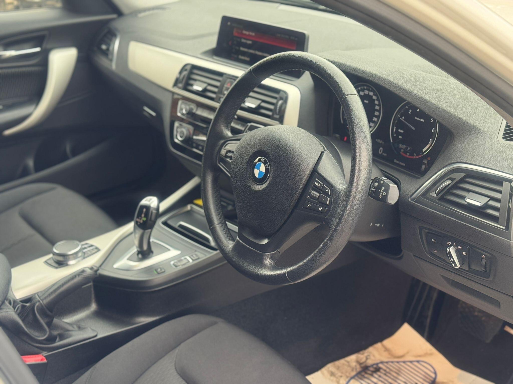 BMW 1 Series view 31