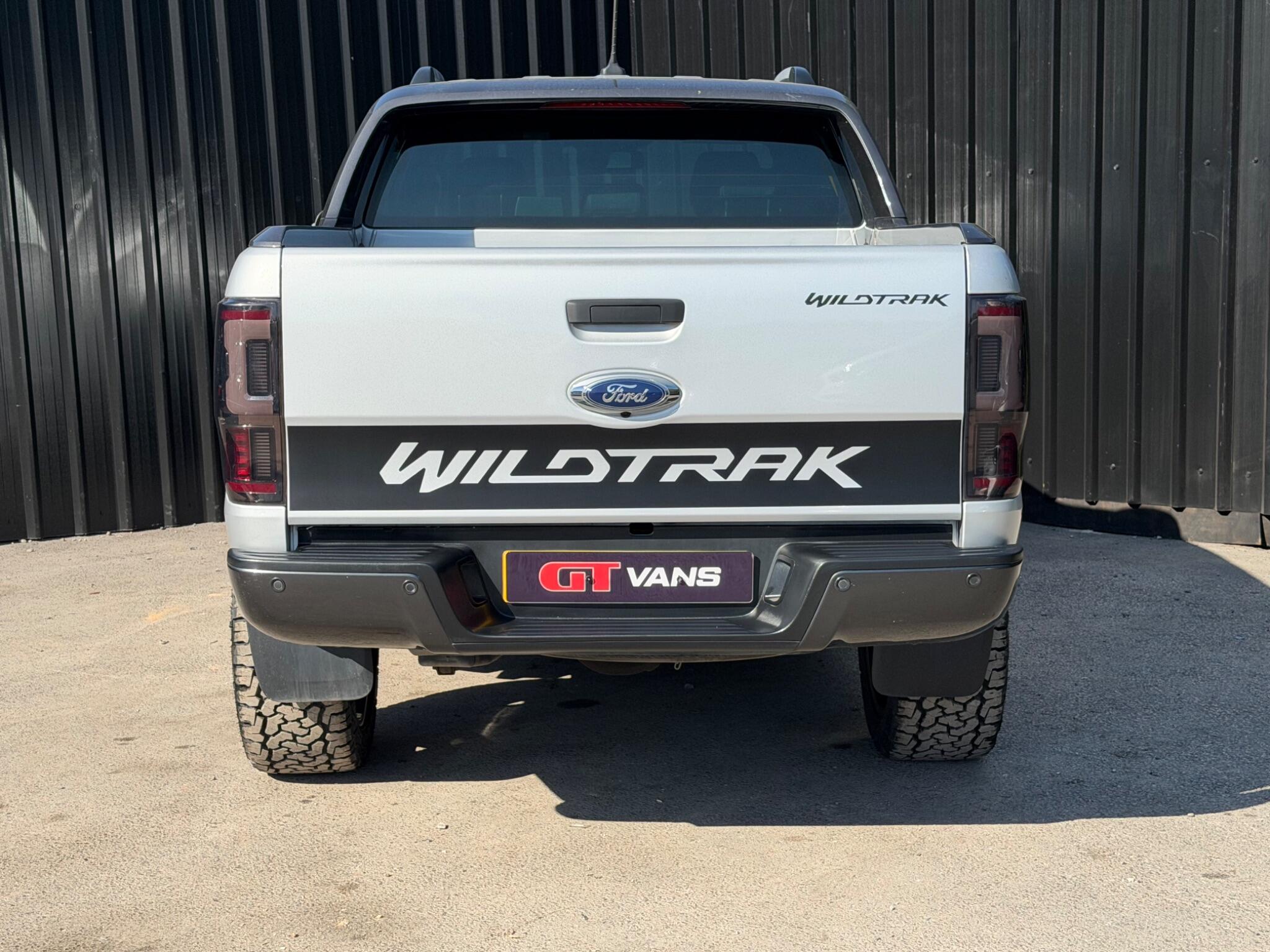 Ford Ranger view 5