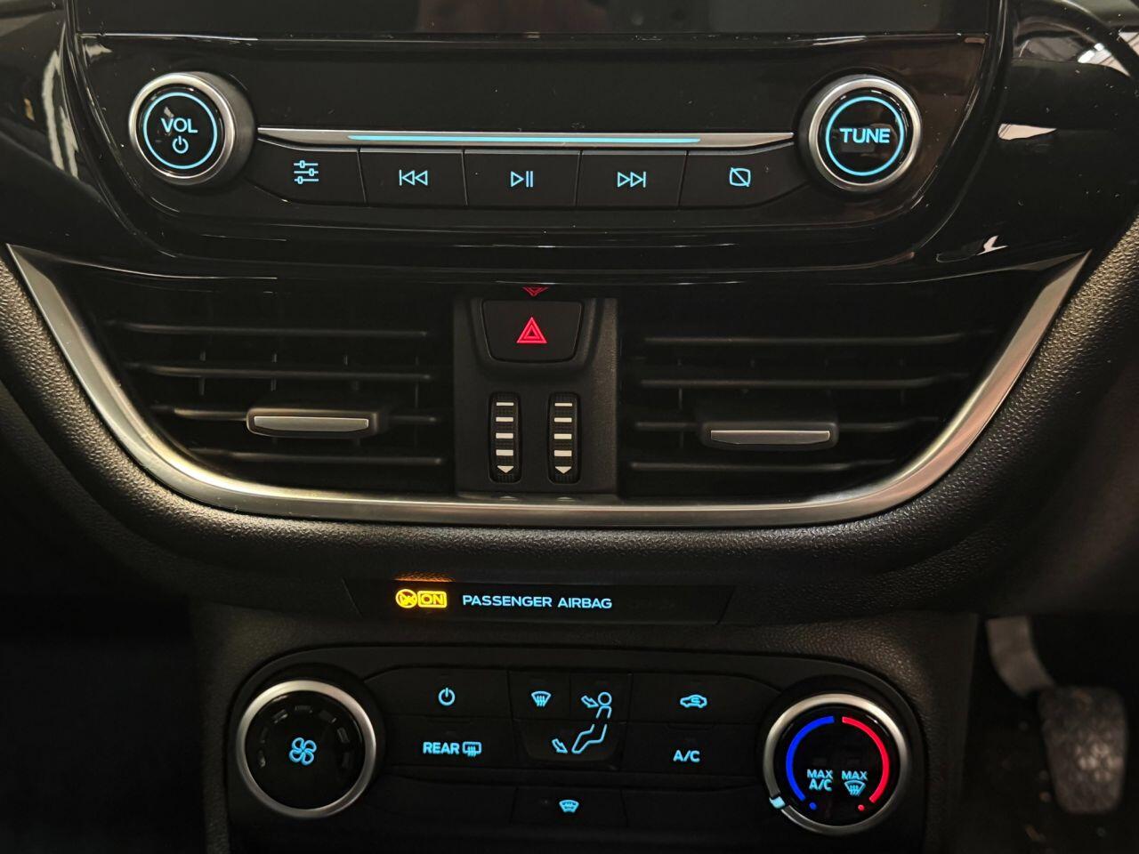 Ford Fiesta view 22